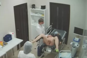 zhenshchina na prieme u proktologa porno ginekologa
